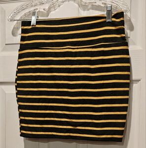 CHARLOTTE RUSSE MINI SKIRT